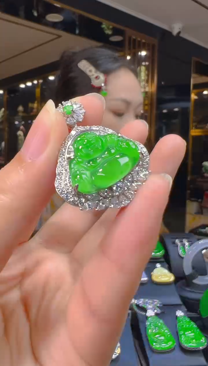 翡翠银S925镶嵌吊坠(赠链)081（多样性发其一）