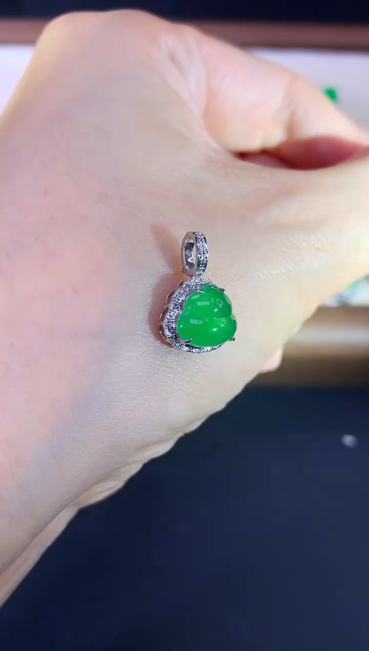 吊坠(不含链)18K金镶嵌翡翠49|3980