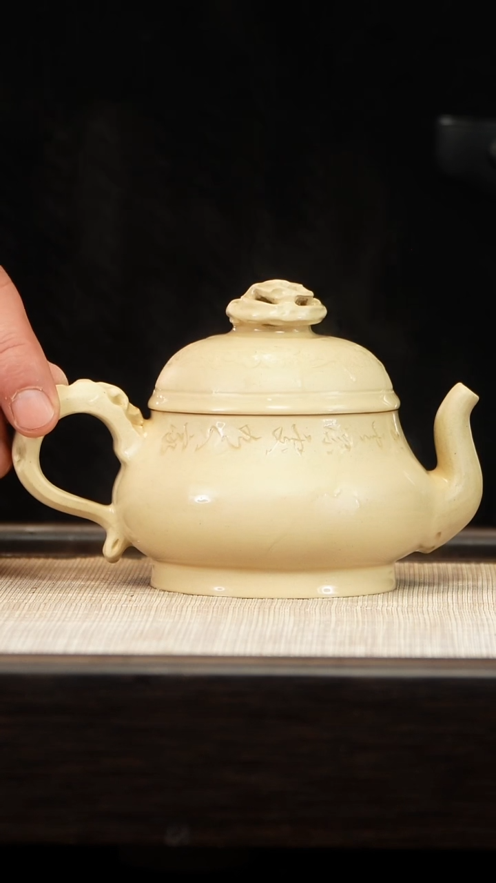 茶壶紫砂本绿刻绘云炉