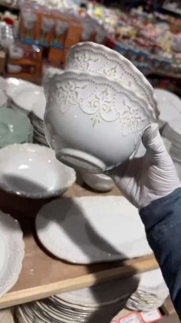 陶瓷2个花溪碗微瑕 凑满20元包邮