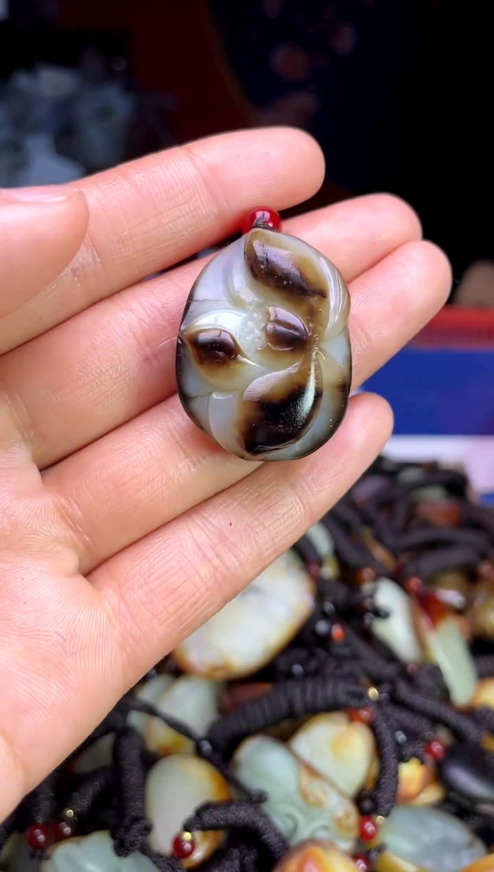 【闪购商品】和田玉未镶嵌颈饰456456