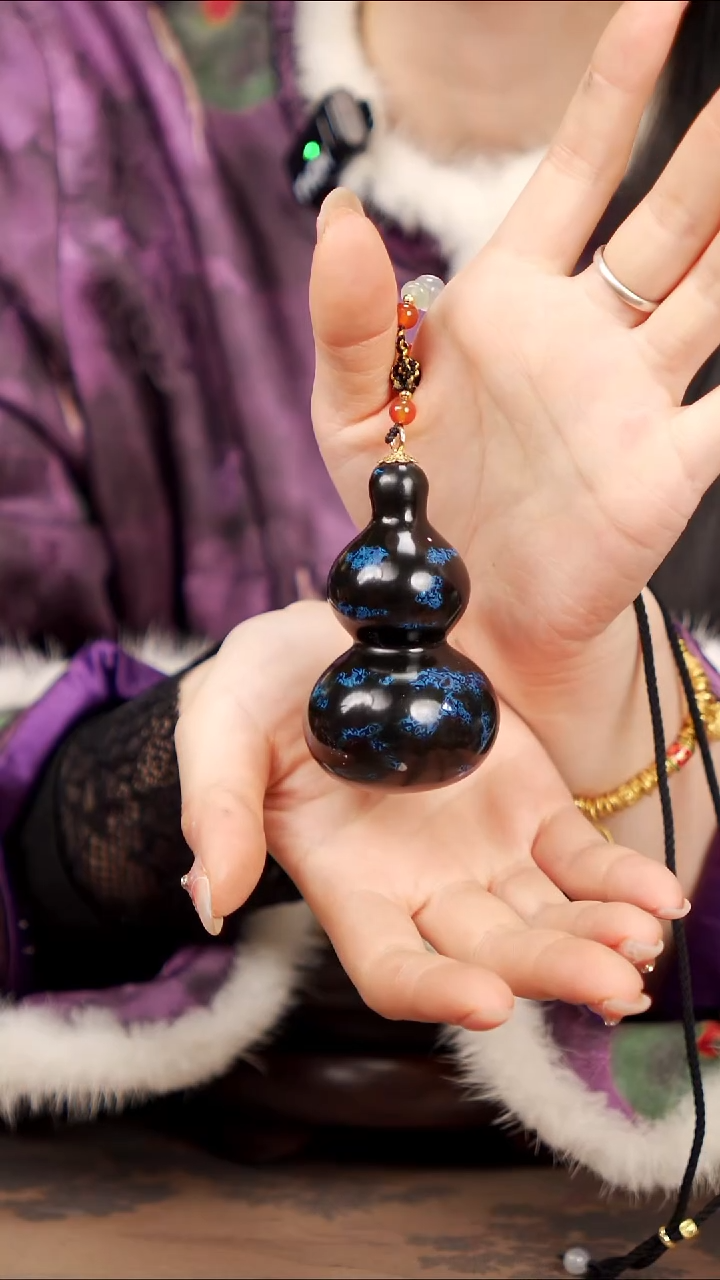 【闪购商品】268易林大漆脖挂小葫芦----138