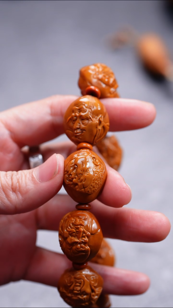 【闪购商品】橄榄核吊坠橄榄核