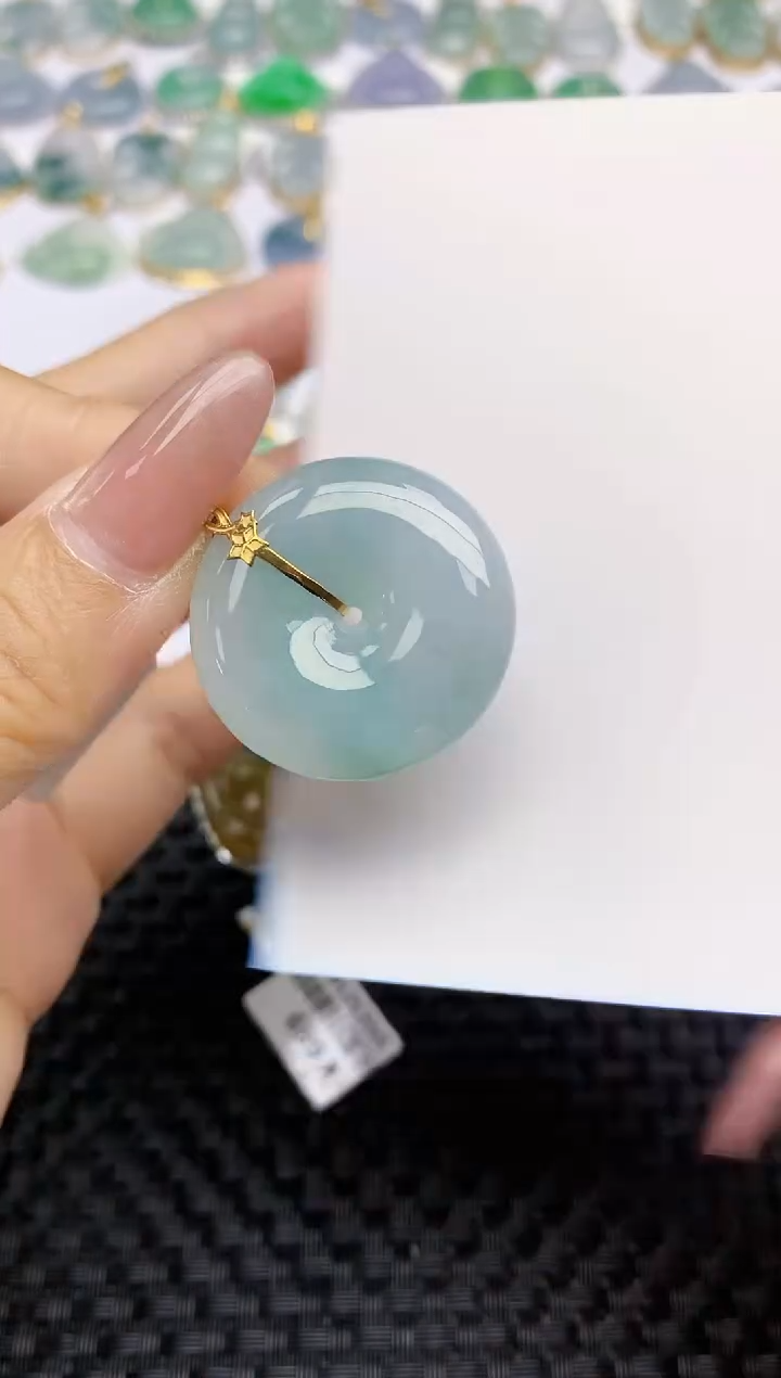 【闪购商品】翡翠颈饰18K金镶嵌天然A货翡翠 113