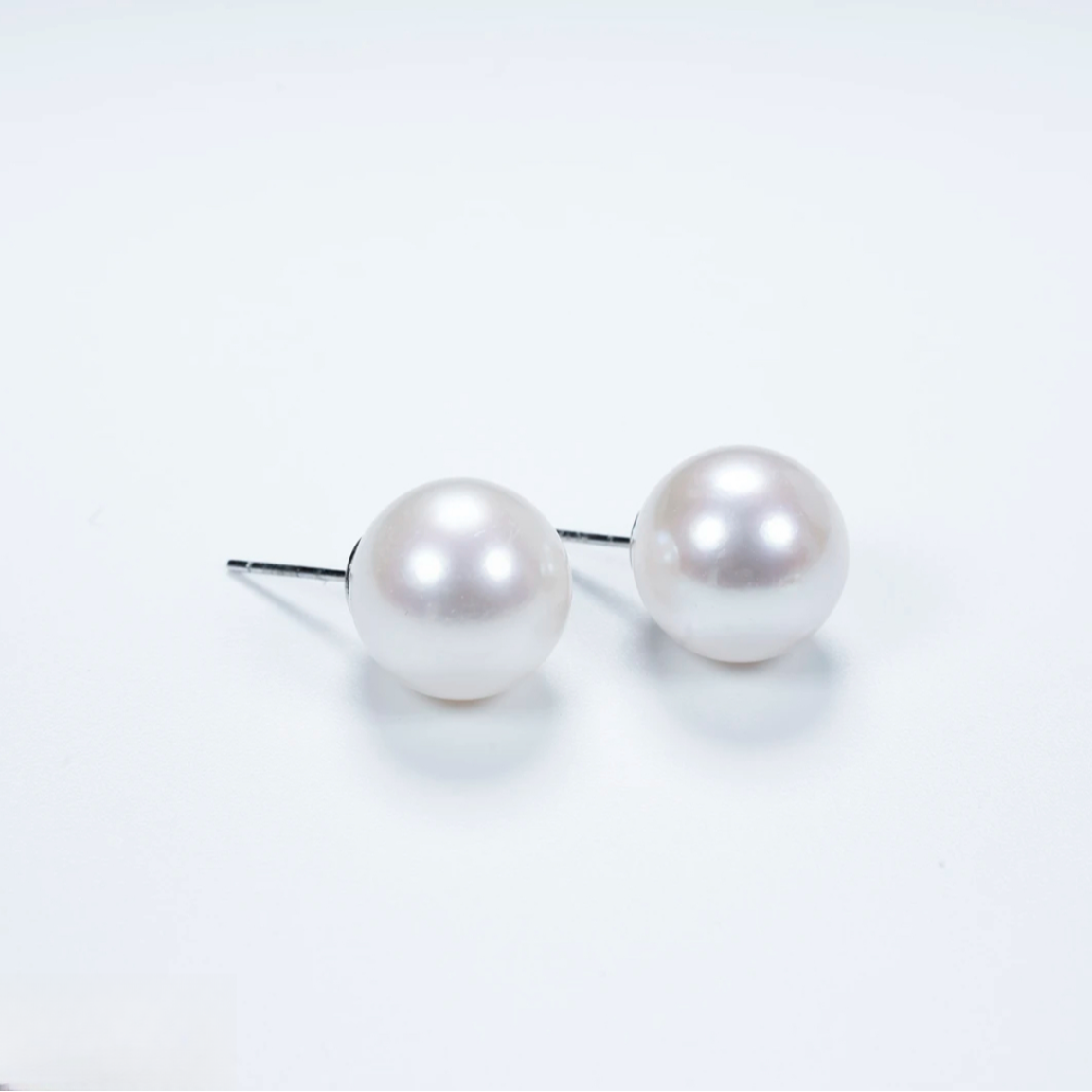 S925银极光淡水白色珍珠爱迪生百搭气质素钉11-12mm
