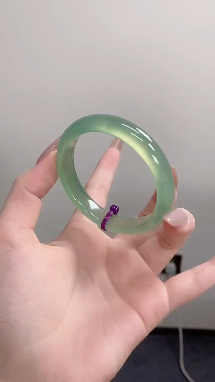 手镯玛瑙/玉髓未镶嵌54-55正圈 