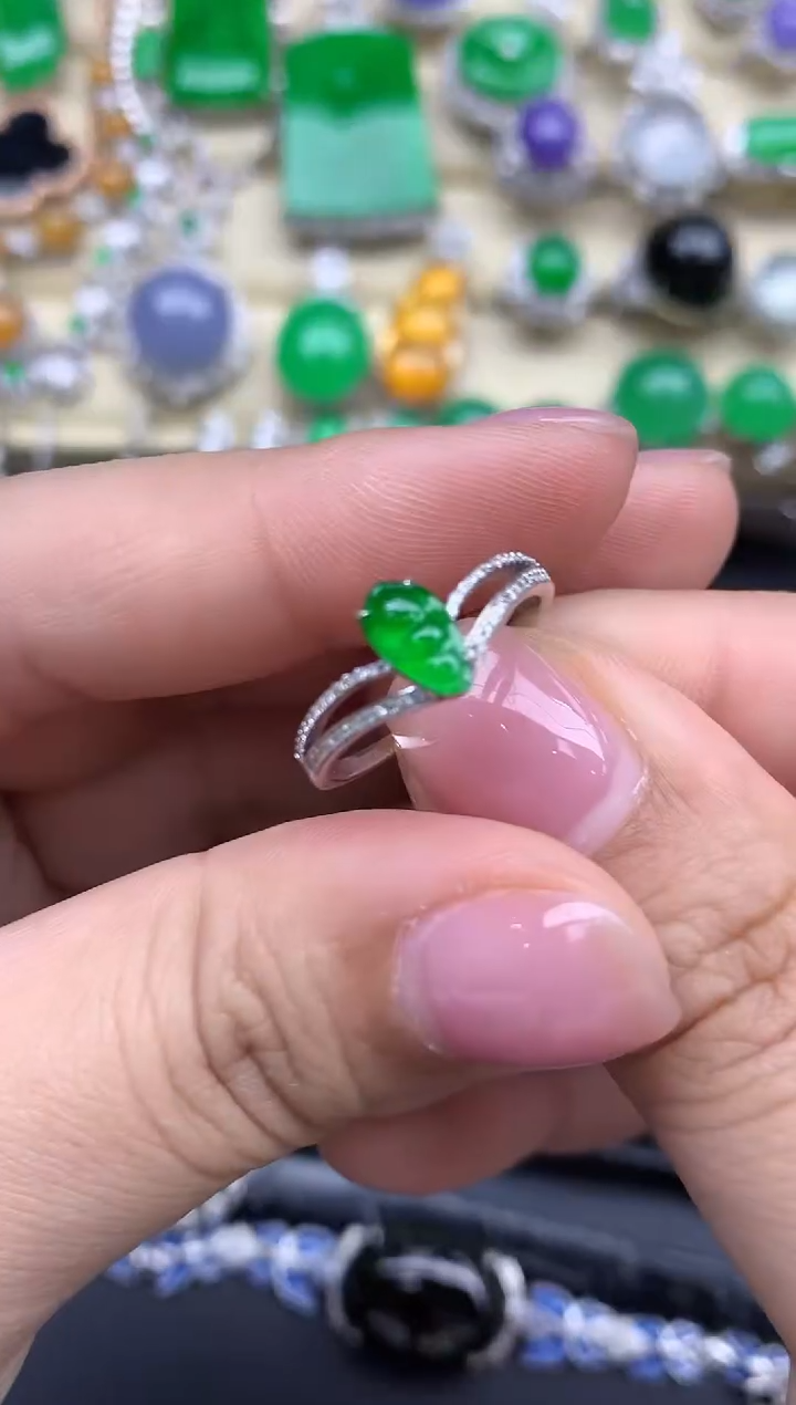 【闪购商品】翡翠戒指18K金镶嵌542-中国好珍宝