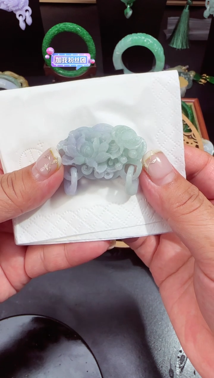 定制翡翠未镶嵌拍照