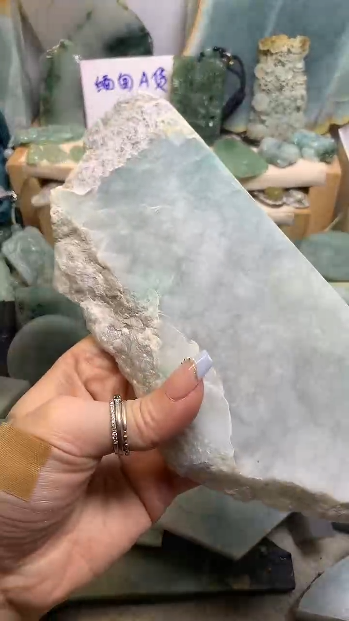 【闪购商品】翡翠挂件未镶嵌缅甸A货翡翠，没有运费险