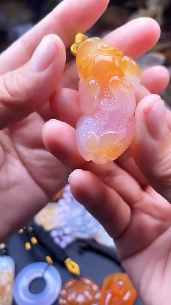 玛瑙/玉髓未镶嵌颈饰AA