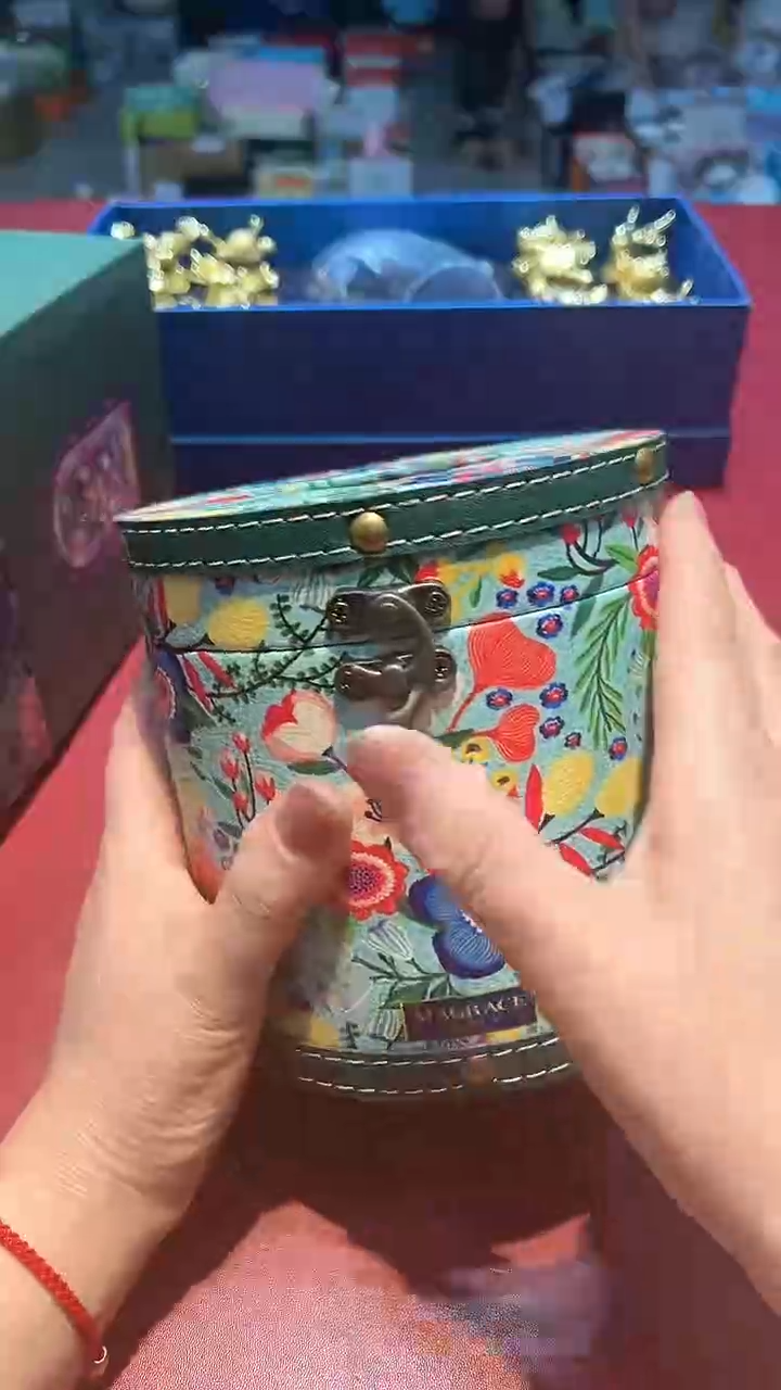 【闪购商品】瓷片锅碗瓢盆一件不剩