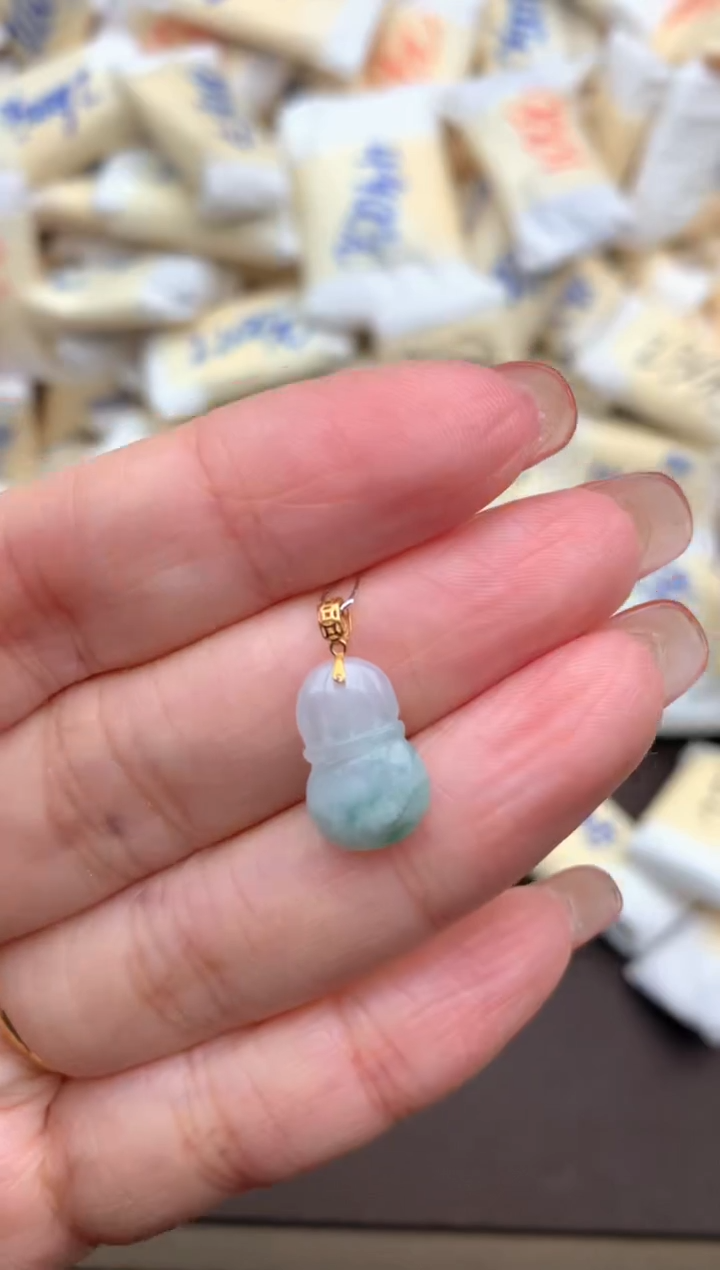 【闪购商品】翡翠挂件18K金镶嵌一