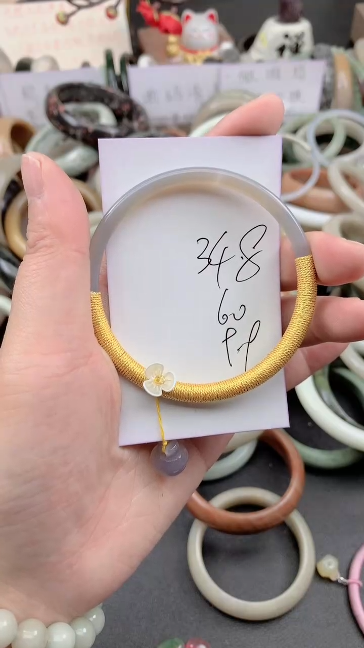 未镶嵌手镯石英质玉348