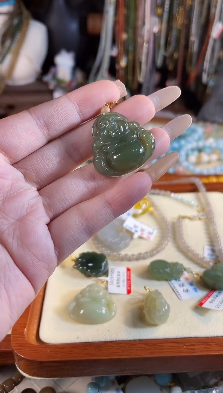 【闪购商品】和田玉吊坠(不含链)银S925镶嵌多样性发货其一