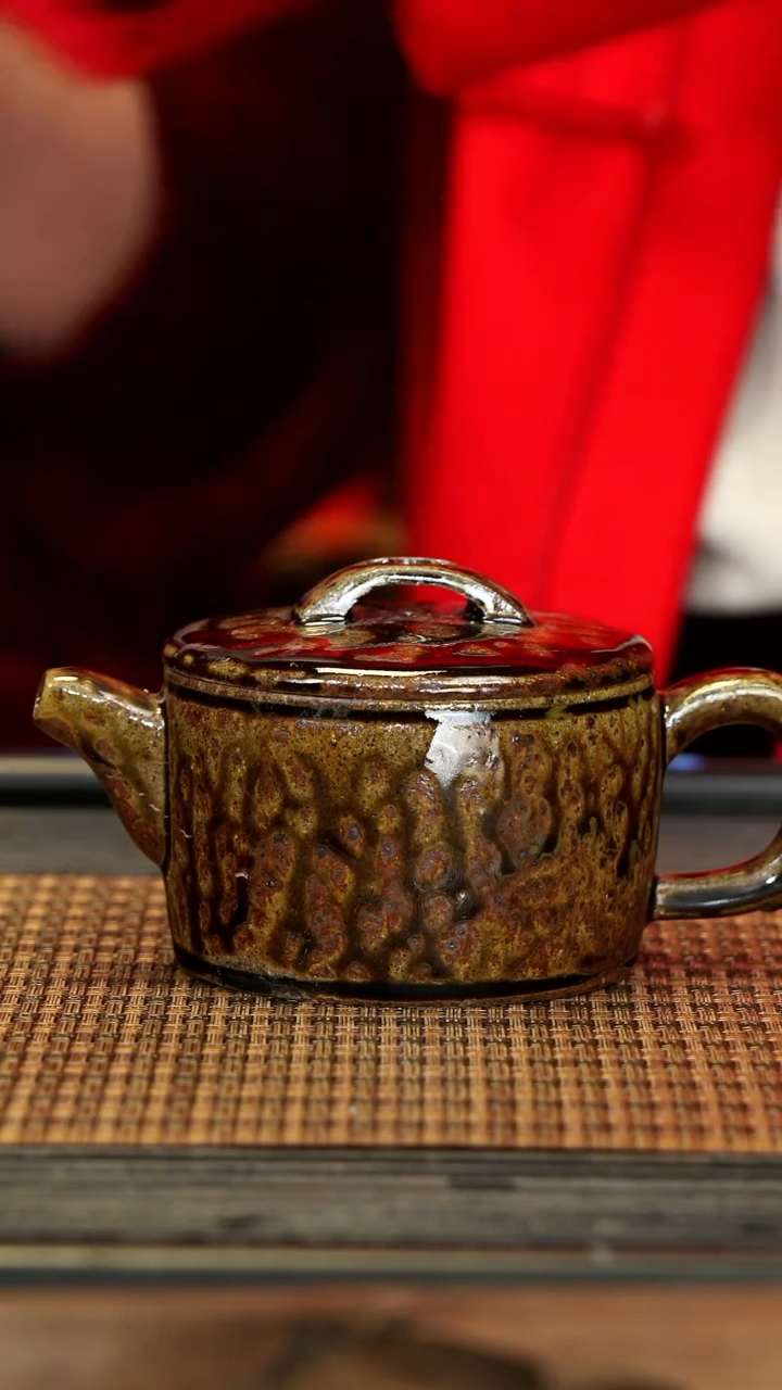 【闪购商品】紫砂茶壶GFY76汉瓦 崖沉木柴烧