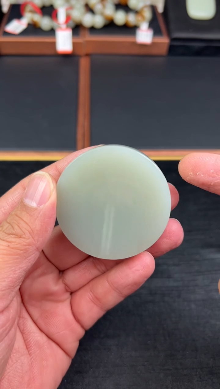 【闪购商品】和田玉镯芯未镶嵌且末微色差近矿