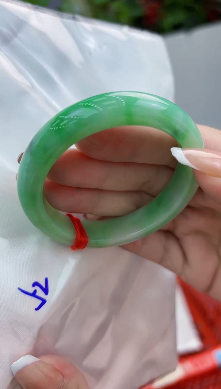 【闪购商品】翡翠手镯未镶嵌翡翠手镯