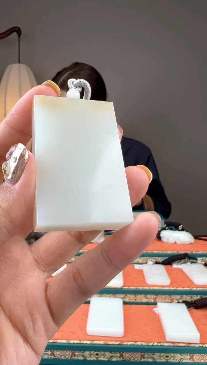 【闪购商品】和田玉颈饰未镶嵌1