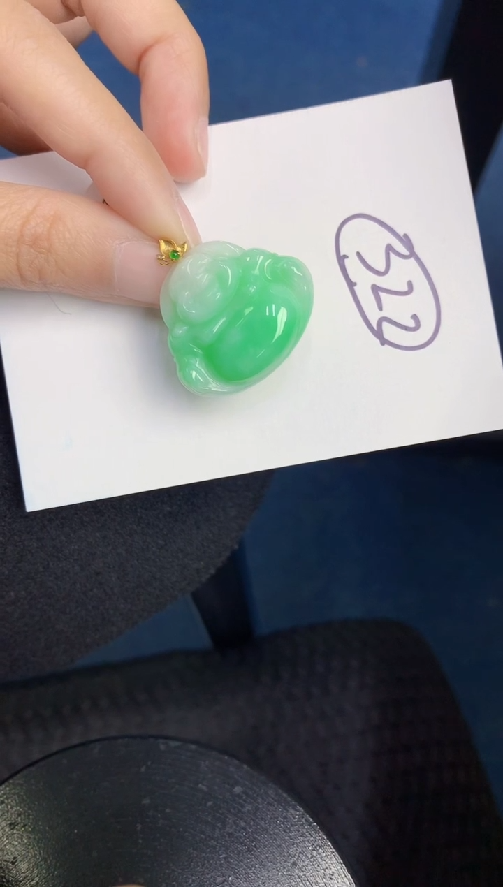 【闪购商品】翡翠颈饰18K金镶嵌000000000000000000