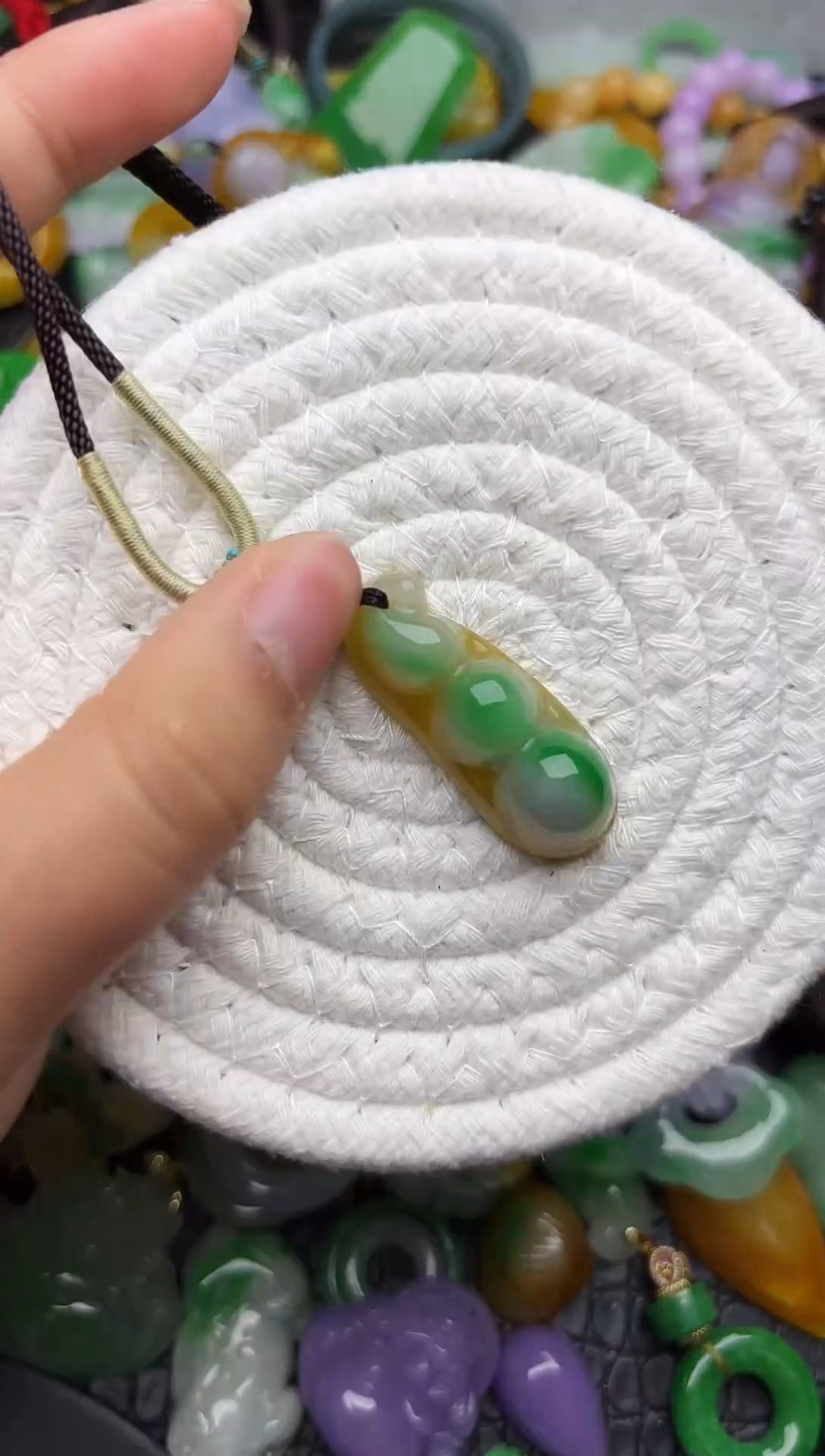 颈饰未镶嵌翡翠缅甸翡翠吊坠