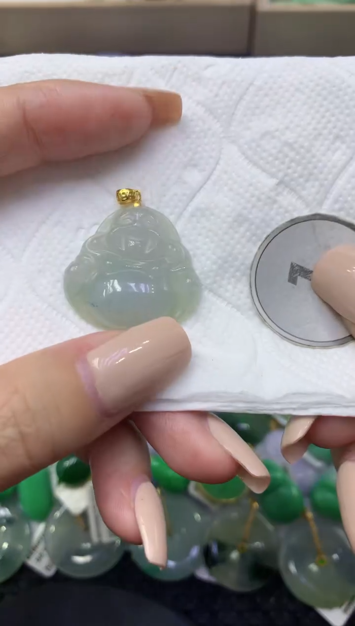 颈饰未镶嵌翡翠天然缅甸翡翠A货