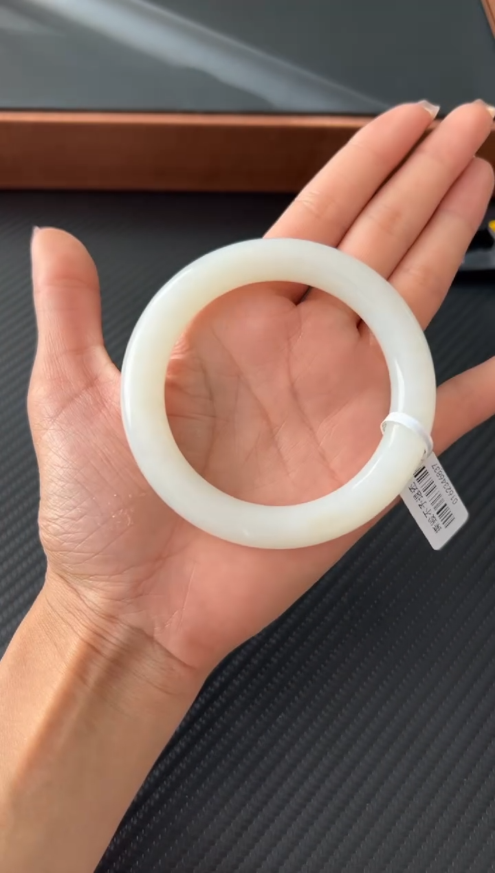 未镶嵌手镯和田玉且末金山微色差59+MS