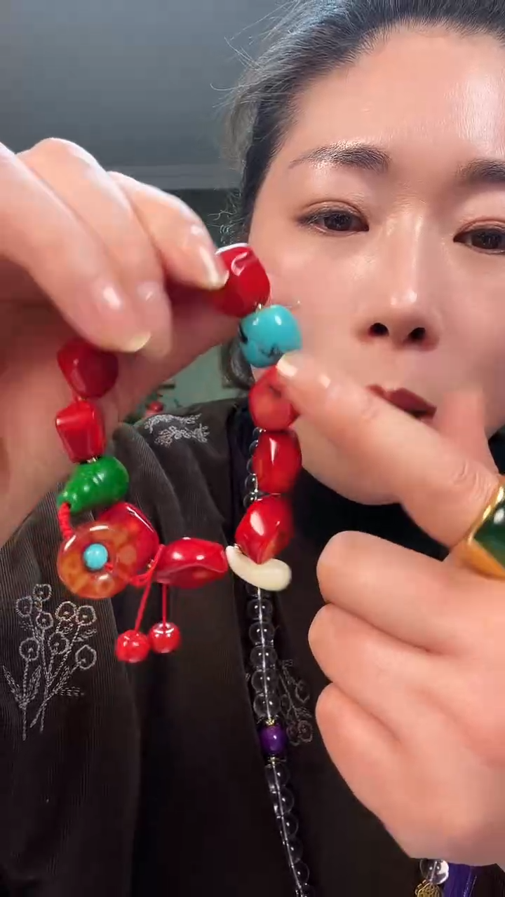 【闪购商品】树脂制品0000000T540