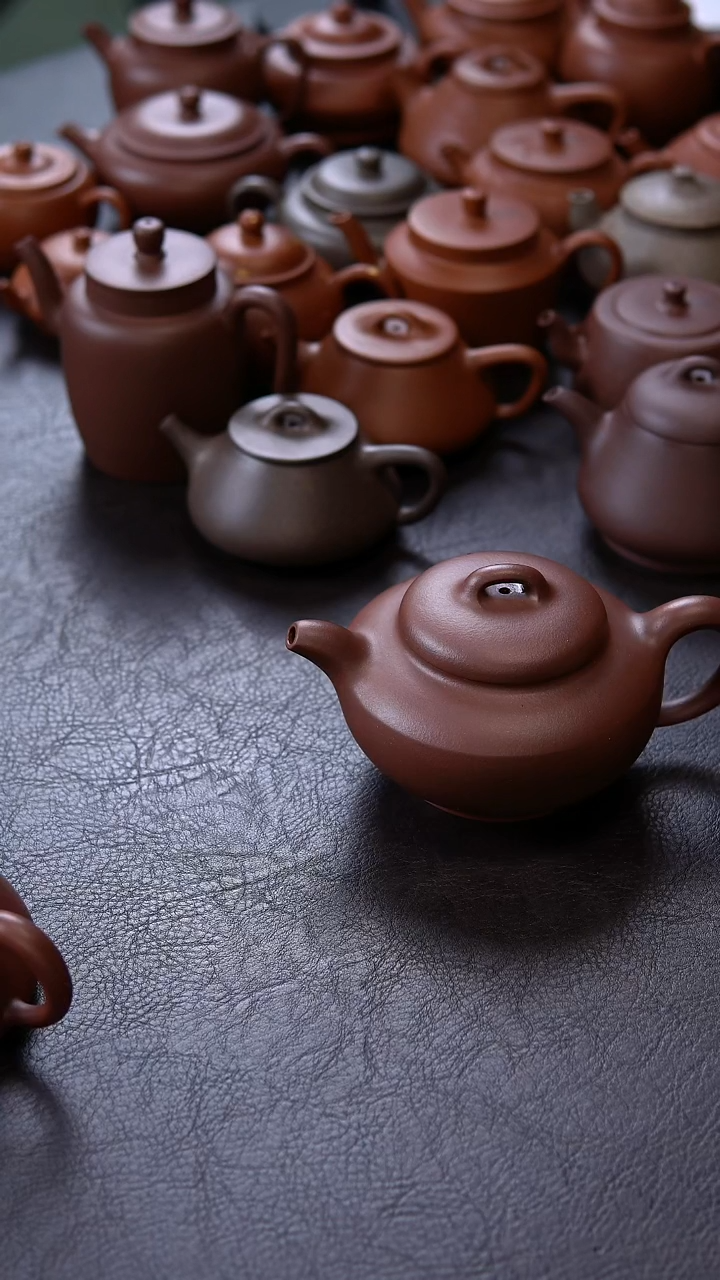 【闪购商品】紫砂茶壶新年 148C 见瓢 青段  