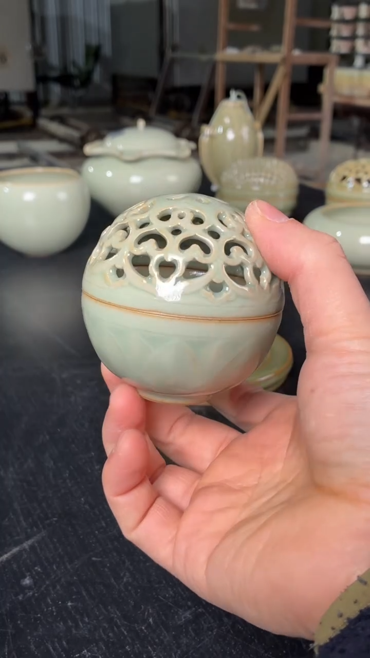 耀州窑仰山宝相小香薰带盒子带防火棉