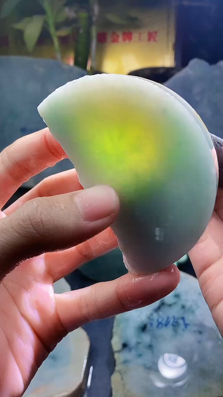 未镶嵌挂件翡翠小雨105