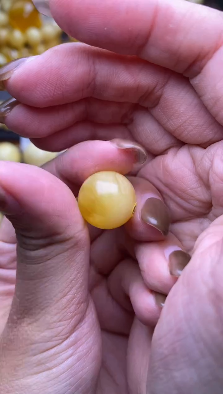 【闪购商品】琥珀裸石未镶嵌 大小姐珠宝严选67