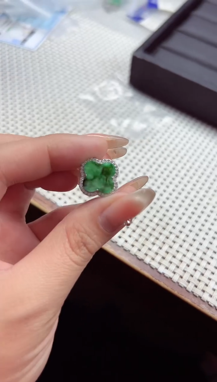 【闪购商品】翡翠戒指银S925镶嵌戒指