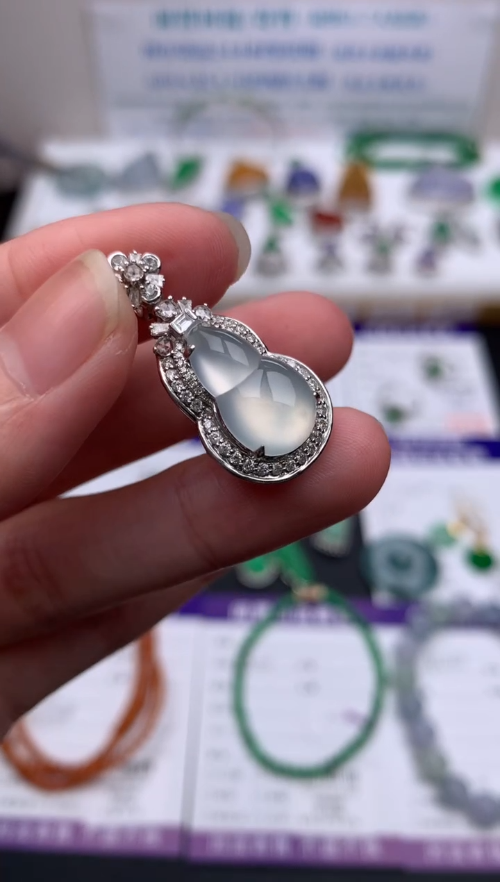 【闪购商品】定制翡翠18K金镶嵌模式推广期24小时鉴赏期