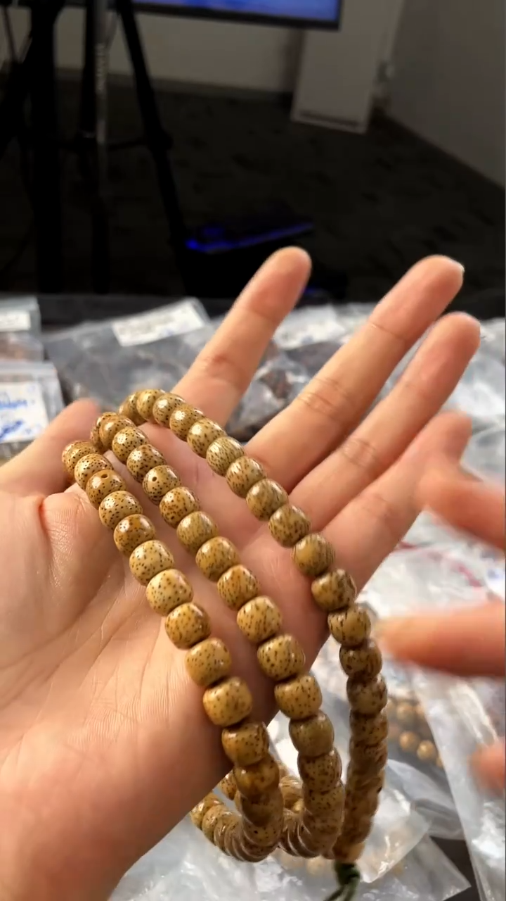 星月菩提吊坠精工级陈籽桶珠9*8长串