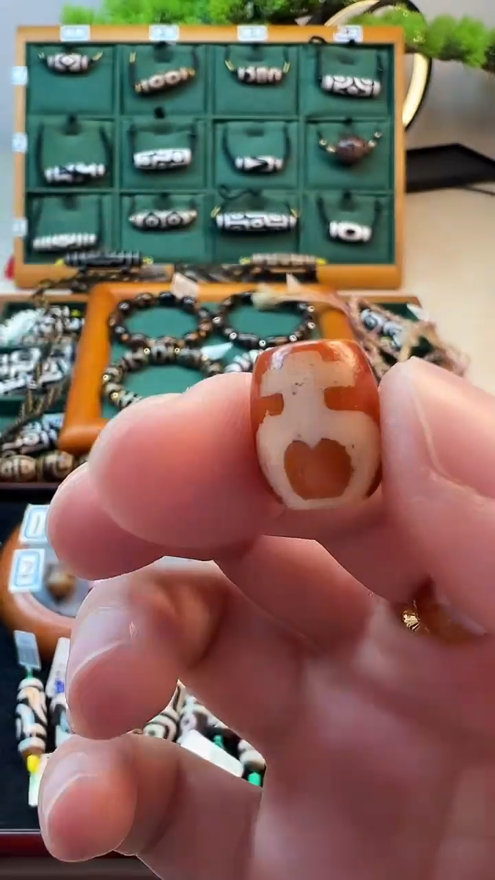 玛瑙/玉髓（覆膜）颈饰未镶嵌22（微瑕随机发货）