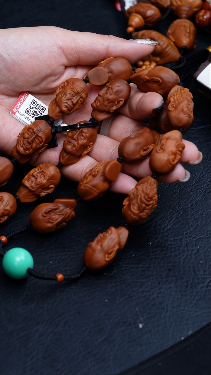 【闪购商品】橄榄核手串/手链17写实十八罗汉脖挂