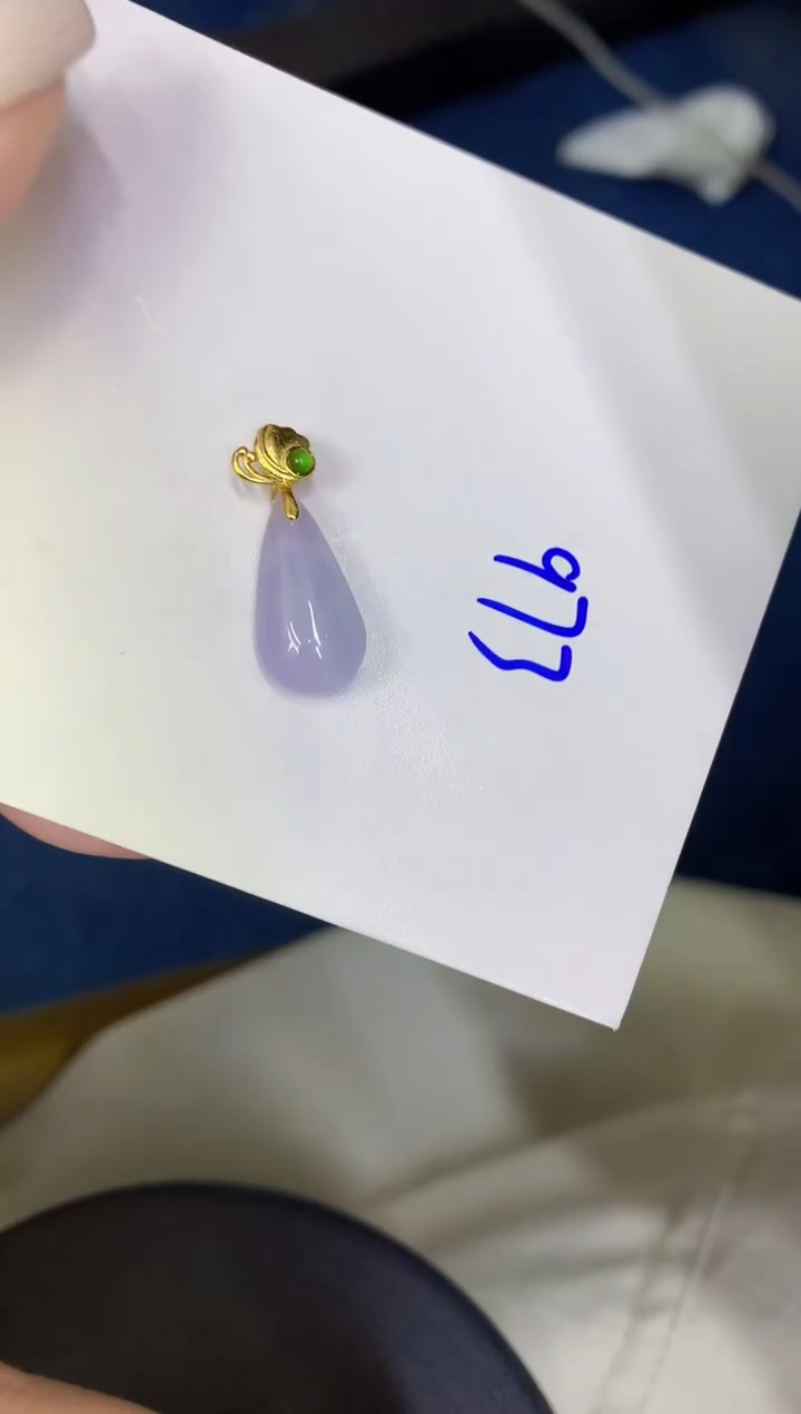 颈饰未镶嵌翡翠缅甸天然翡翠A货