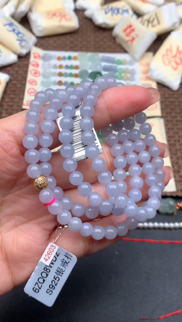 未镶嵌挂件翡翠1