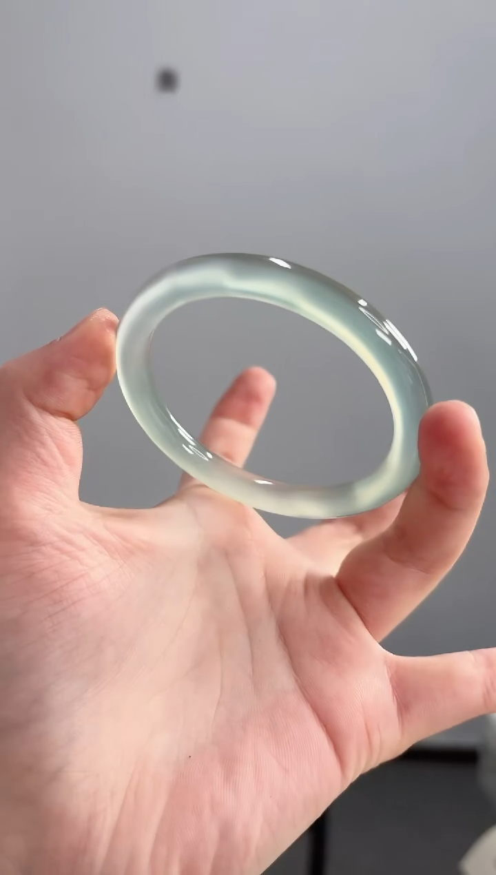 【闪购商品】玛瑙/玉髓手镯未镶嵌56圈圆条