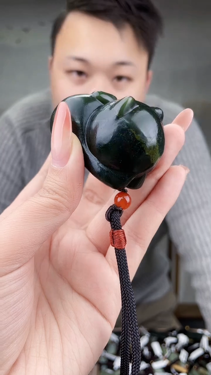 未镶嵌和田玉挂件和田玉拍一发一，多样性发货！
