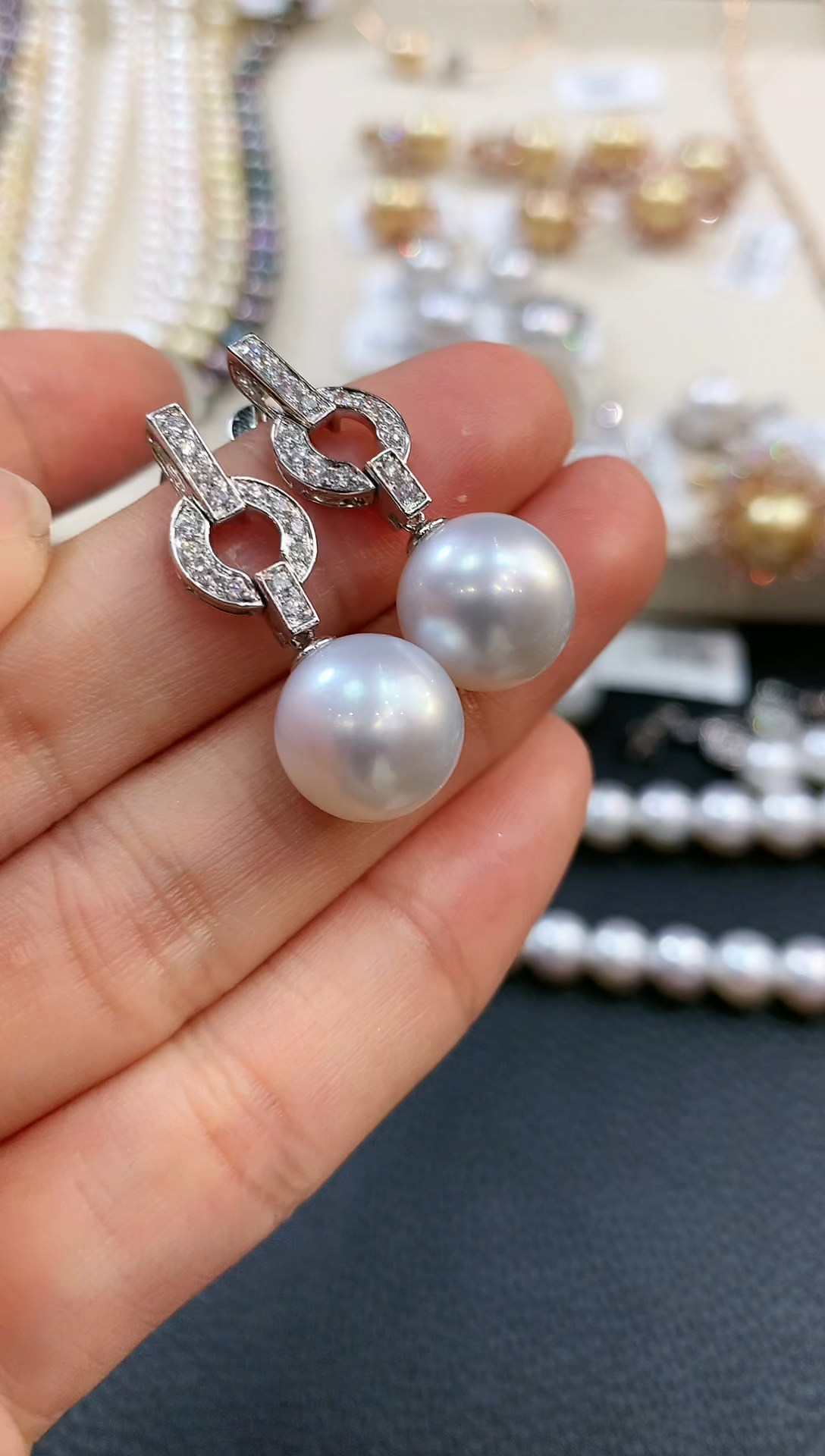 【闪购商品】海水珍珠耳饰18K金镶嵌m37     