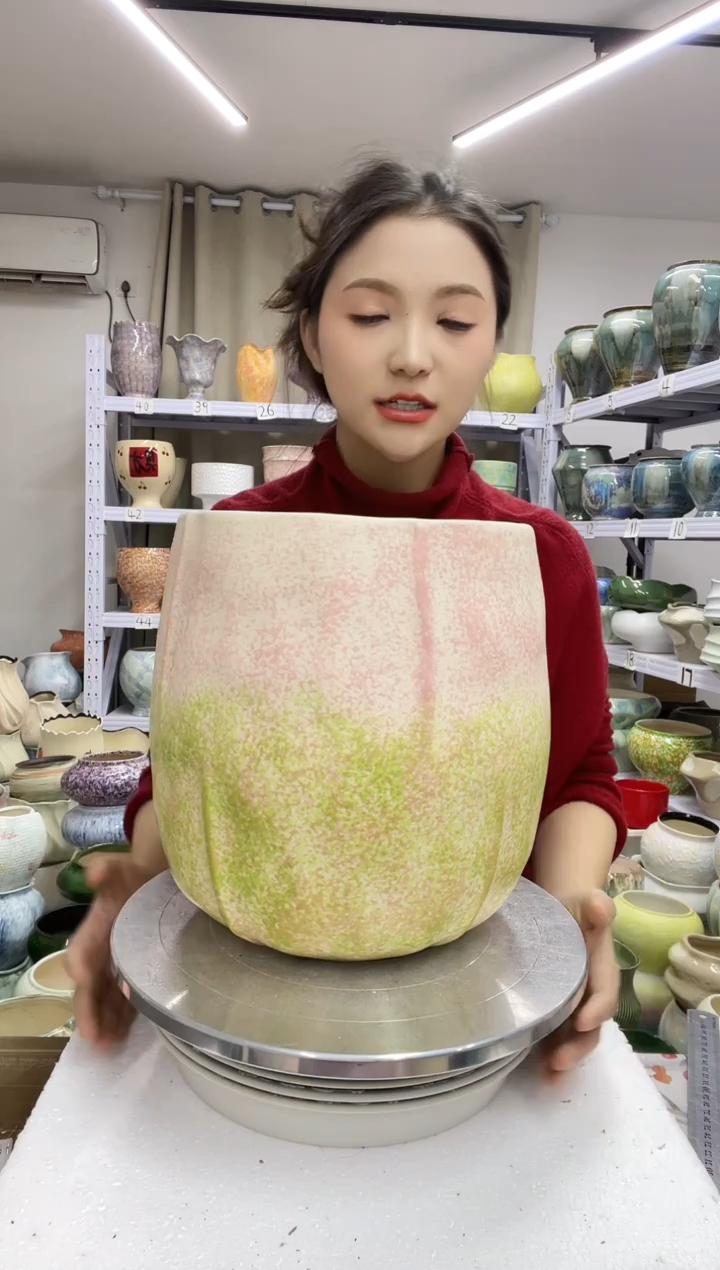 【1.3】花盆尺寸高：26 口：20