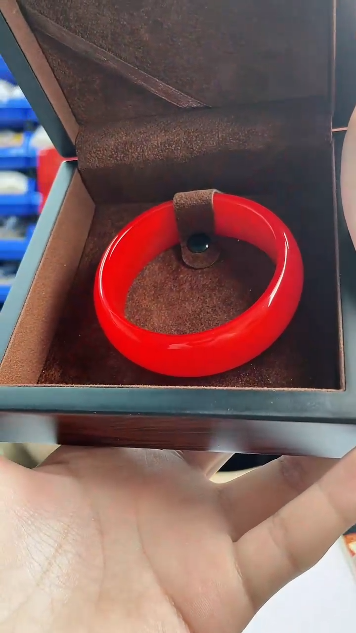 【闪购商品】玛瑙手饰未镶嵌血胆金莲鱼头轮胎手镯多样性发一