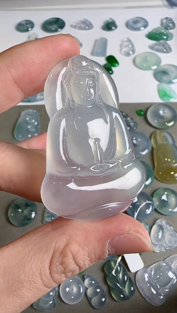 吊坠(不含链)未镶嵌翡翠.