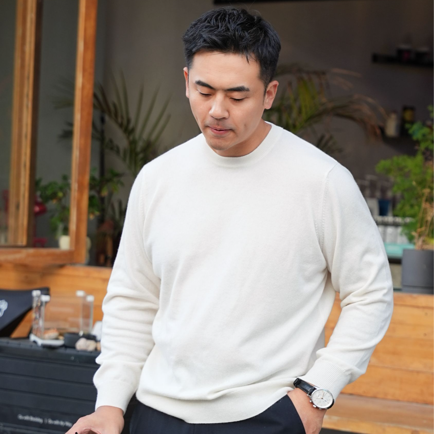 【100%山羊绒】鄂尔多斯市男士纯色圆领羊绒衫冬季保暖针织毛衣