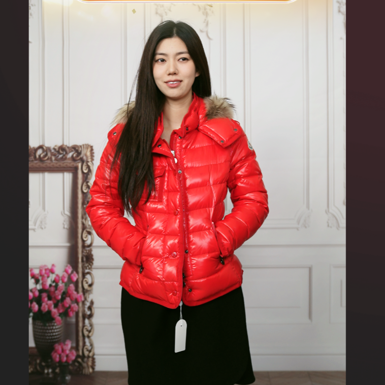 95新 MONCLER 麦殿/羽绒服0码红色/251115LYPYQ05