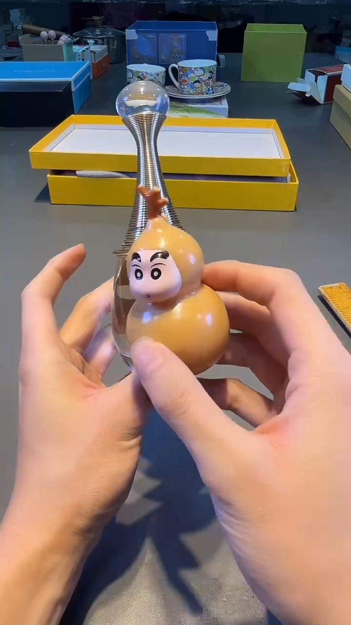 真我 小新全球仓小新全球仓小新全球仓