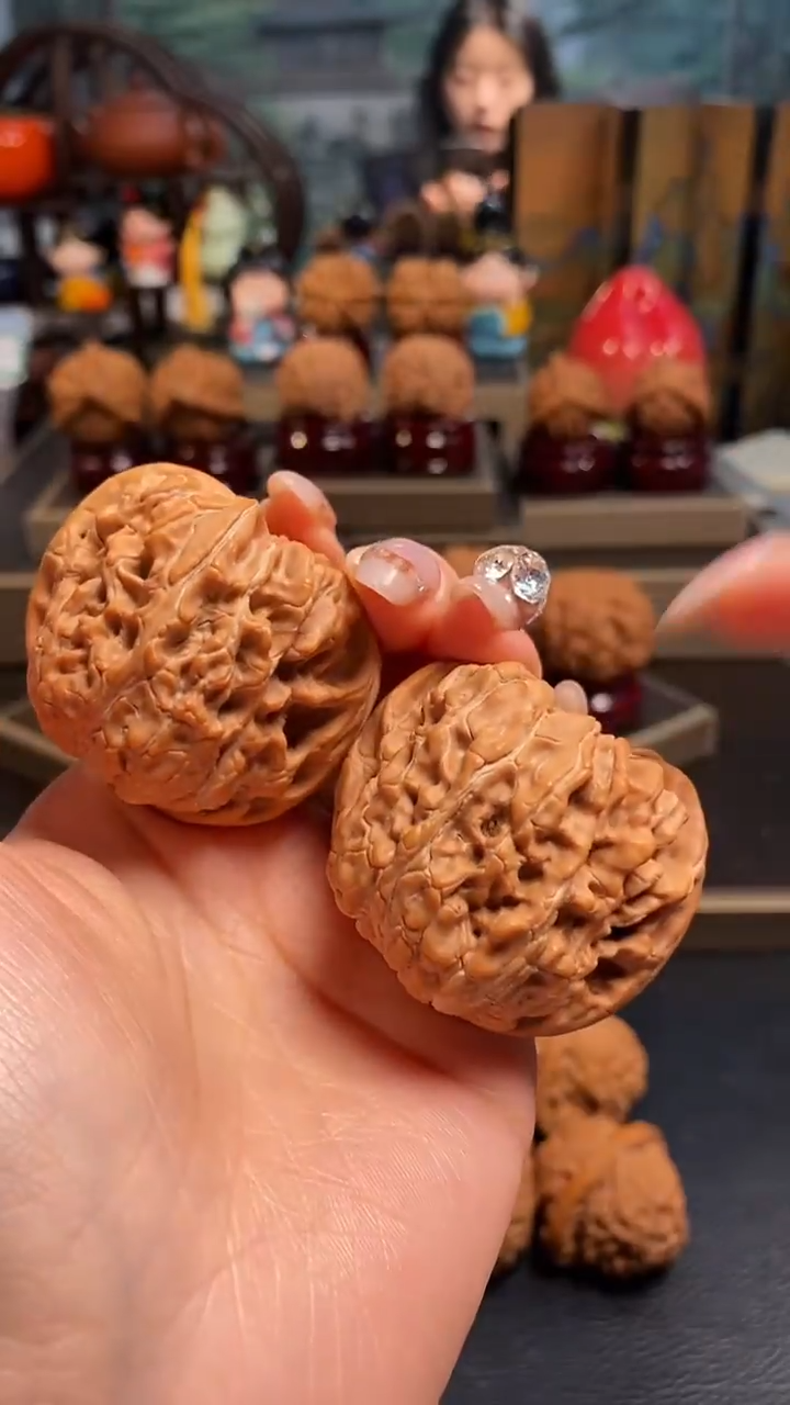 【闪购商品】文玩核桃吊坠K562闷墩45