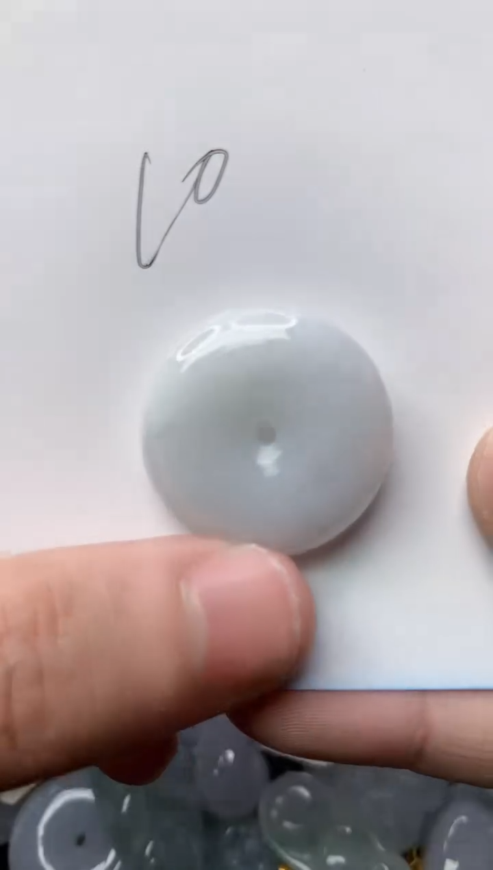 【闪购商品】翡翠颈饰未镶嵌34..........