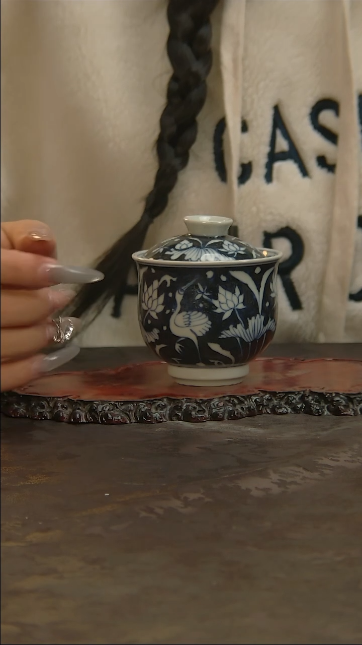 【闪购商品】青花手绘一路连科盖碗